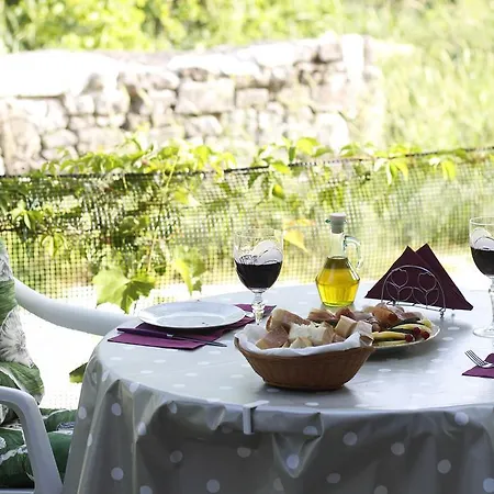 Lavel Lejlighed Trogir