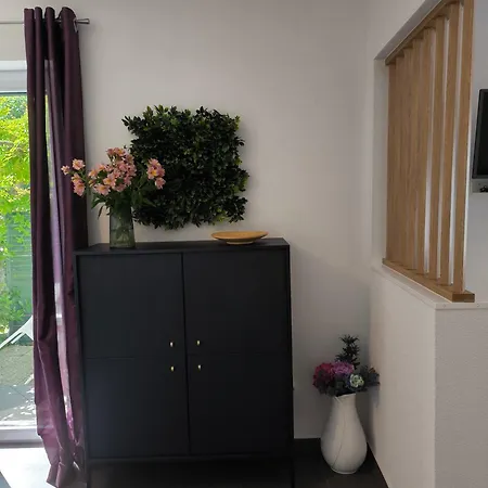 Lavel Apartment